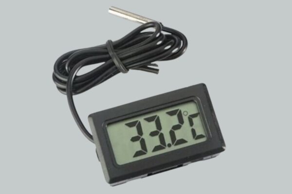 Temperature Sensor with Display